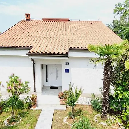 Pavlakovic By El-pi Tours Apartmán